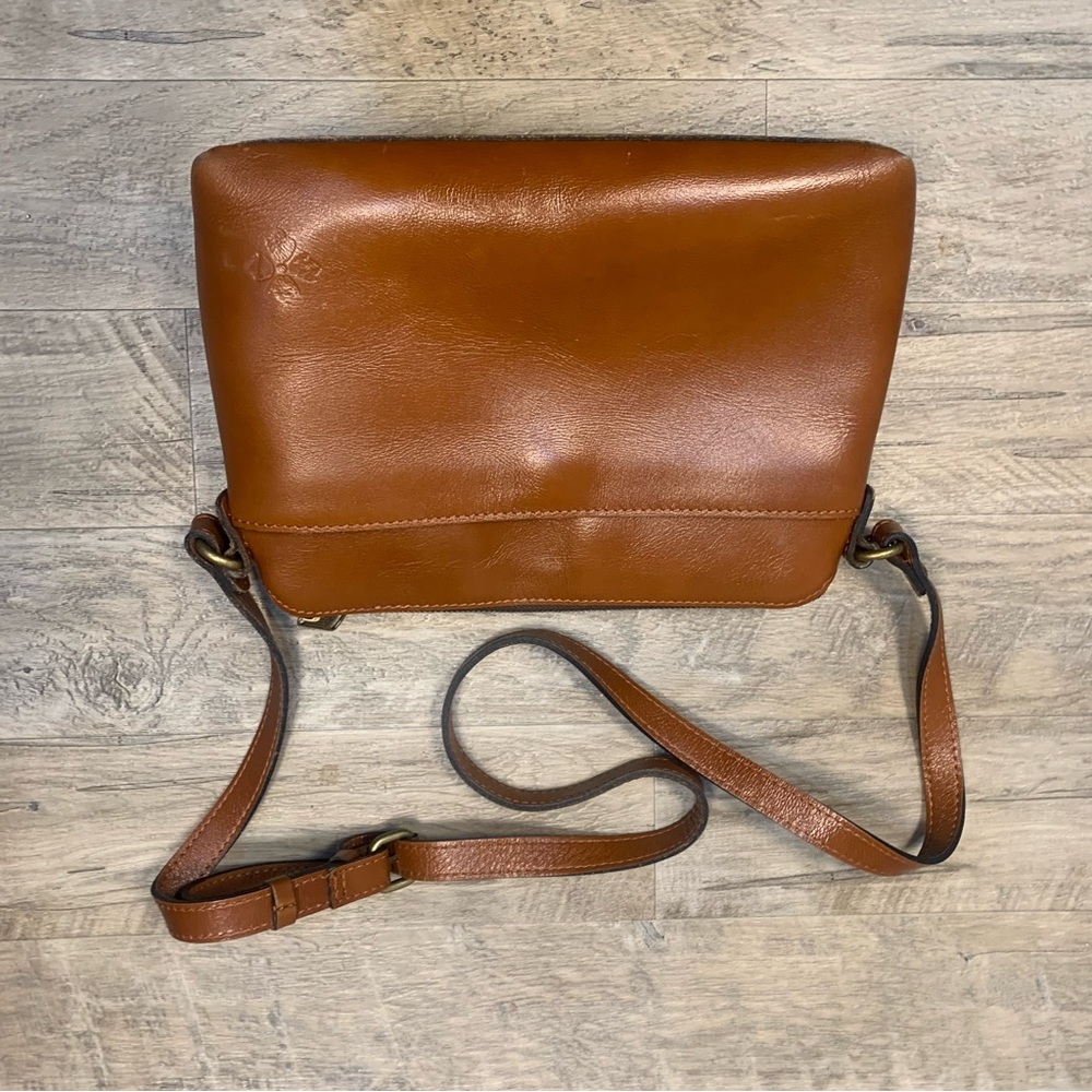 Patricia Nash Avellino Cognac Leather Saddle Satchel Tan Crossbody Bag - Picture 16 of 16